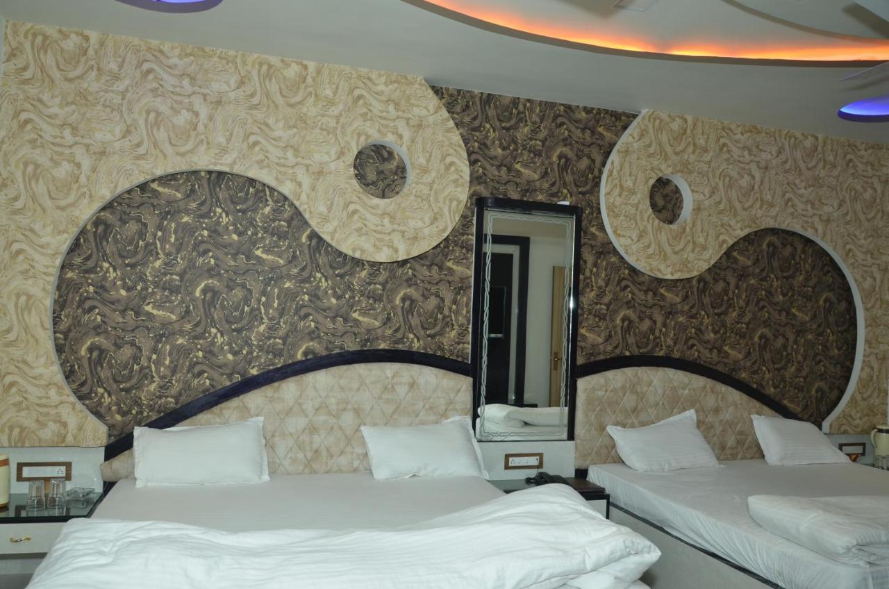 Hotel Paradise Inn Auraiya Exteriér fotografie